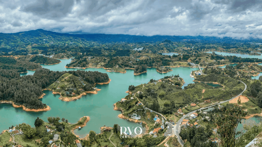 Mejores escapadas de un día desde Medellín: Guatapé y más allá